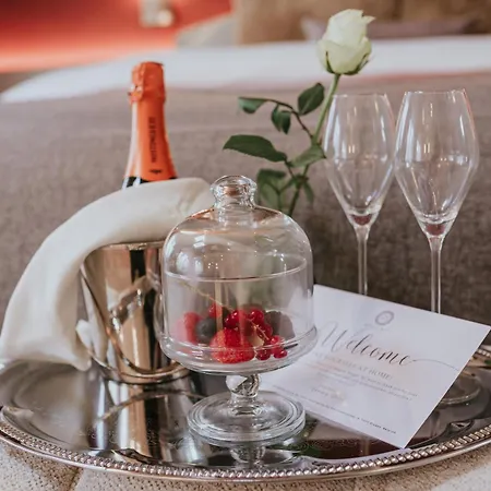 Bed & Breakfast The Burgundy - Boutique *